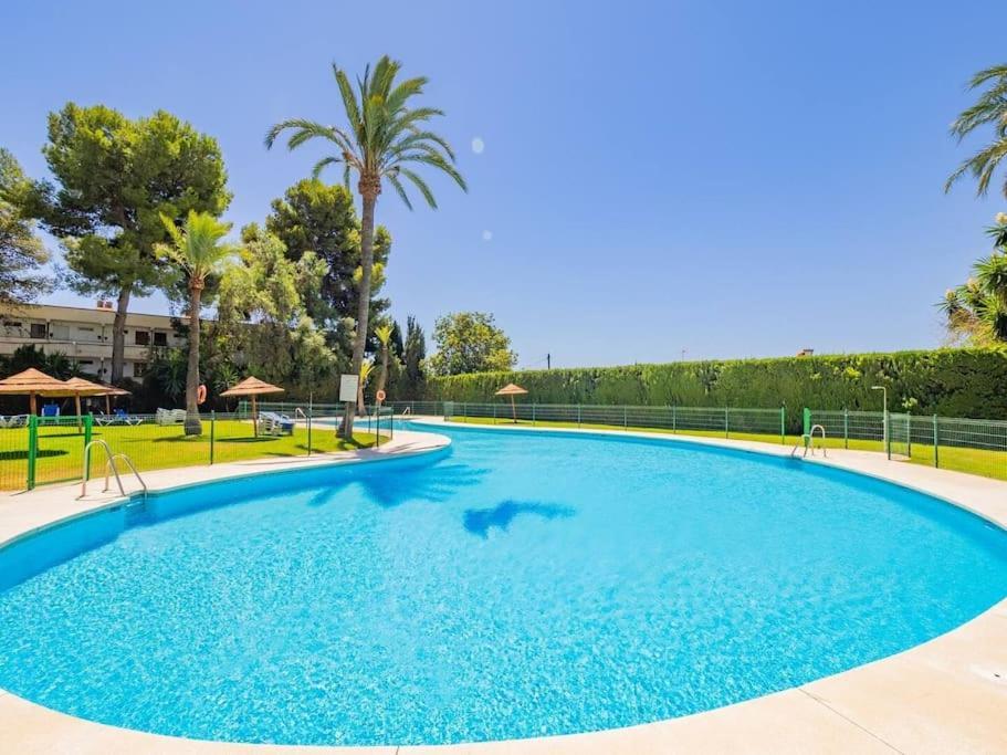 Estudio Torre De Andalucia Marbella Exteriér fotografie